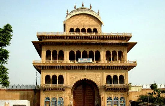 Image Source - google | Image by - https://www.mathuravrindavanpackage.com/